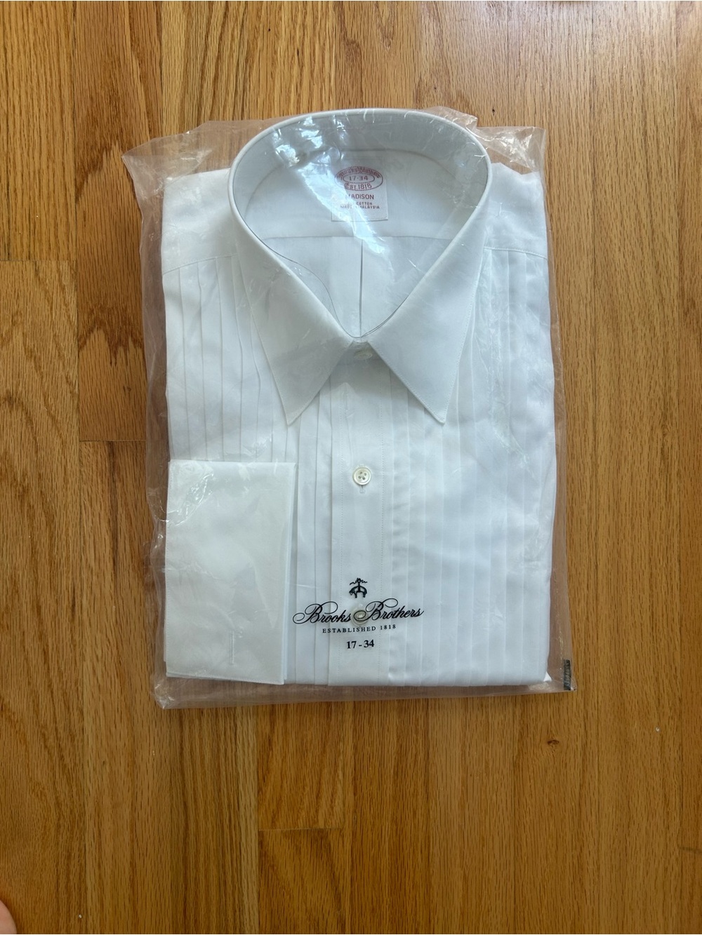 Madison Men’s White Pleated Front Dress Shirt
